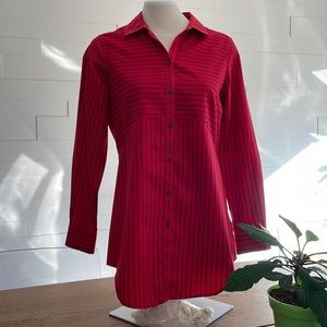 Foxcroft NYC Heritage Non-Iron 6 fitted (red and black striped)
